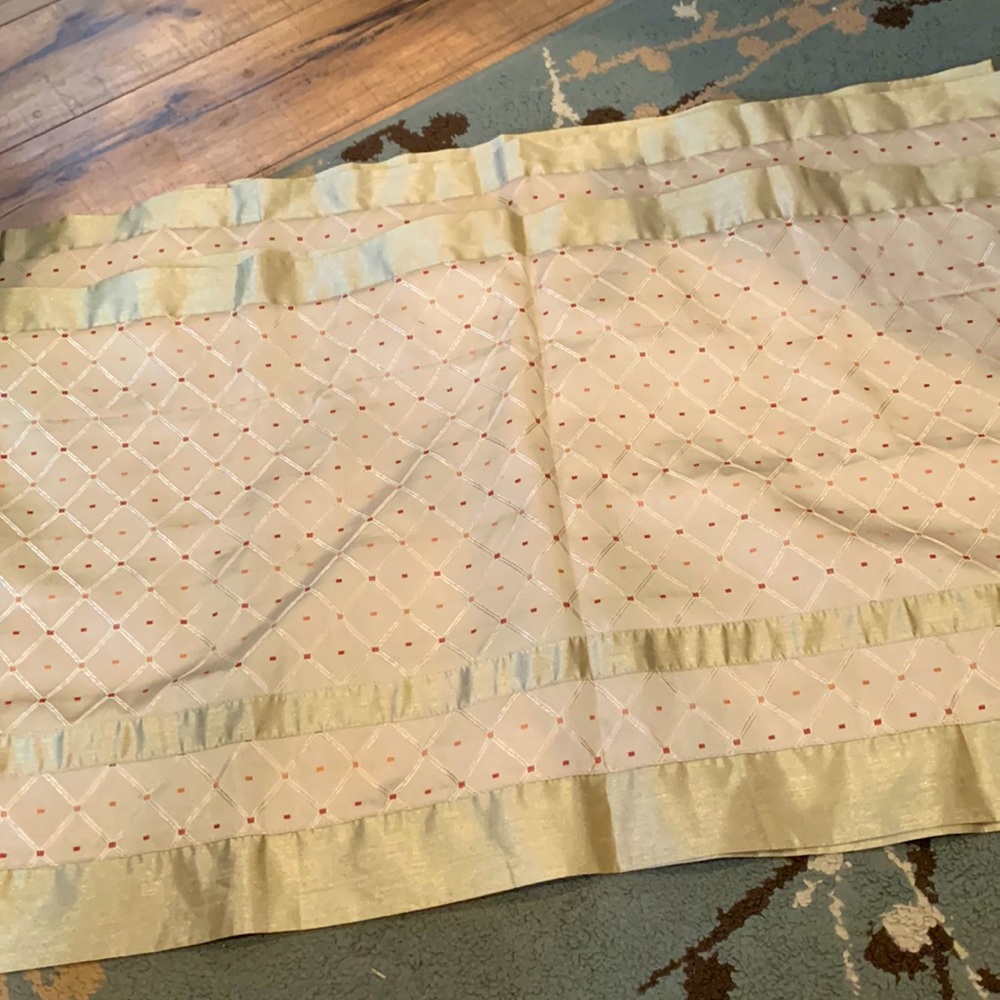 Set of 2 window valances